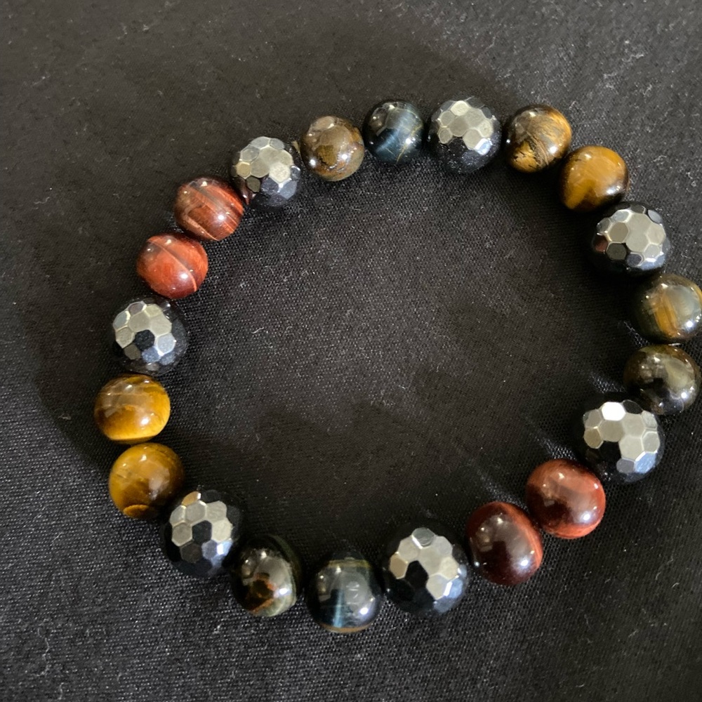 Beaded bracelet